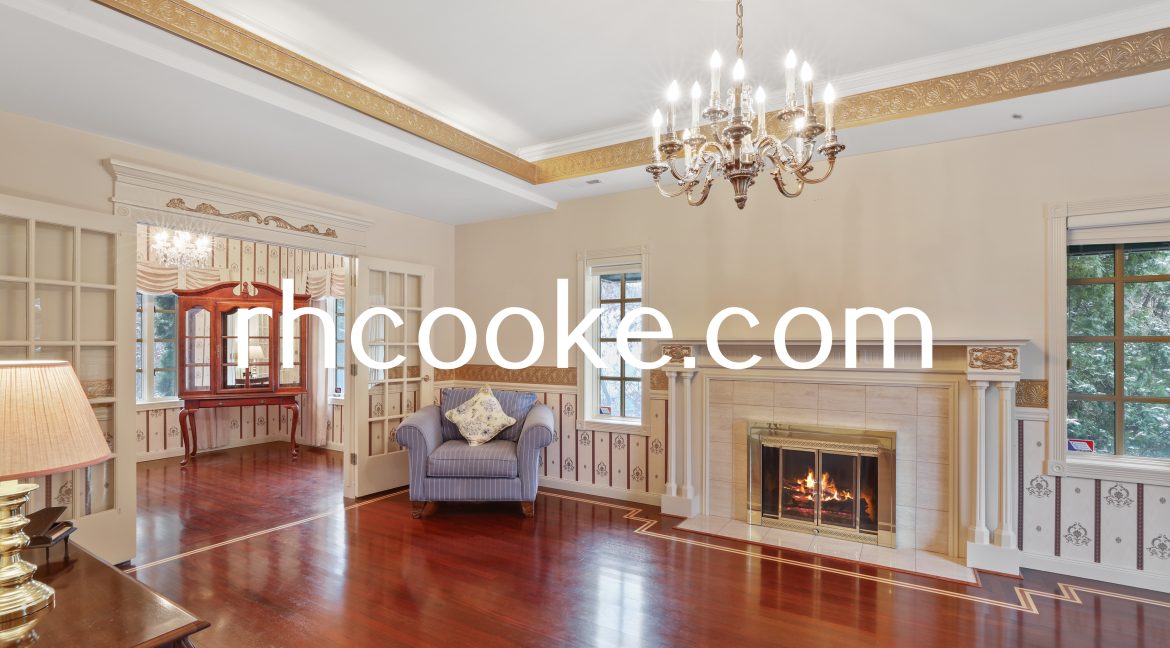 Formal Liv Room