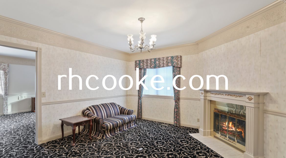 Primary Suite pic 2