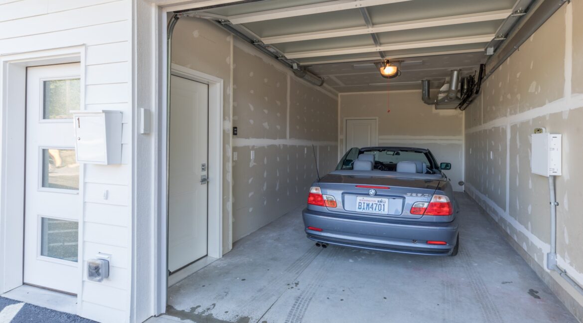019_Garage