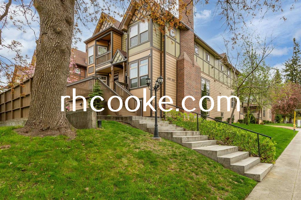 SEPTEMBER RENT FREE Browne’s Addition Townhouse RH Cooke & Associates