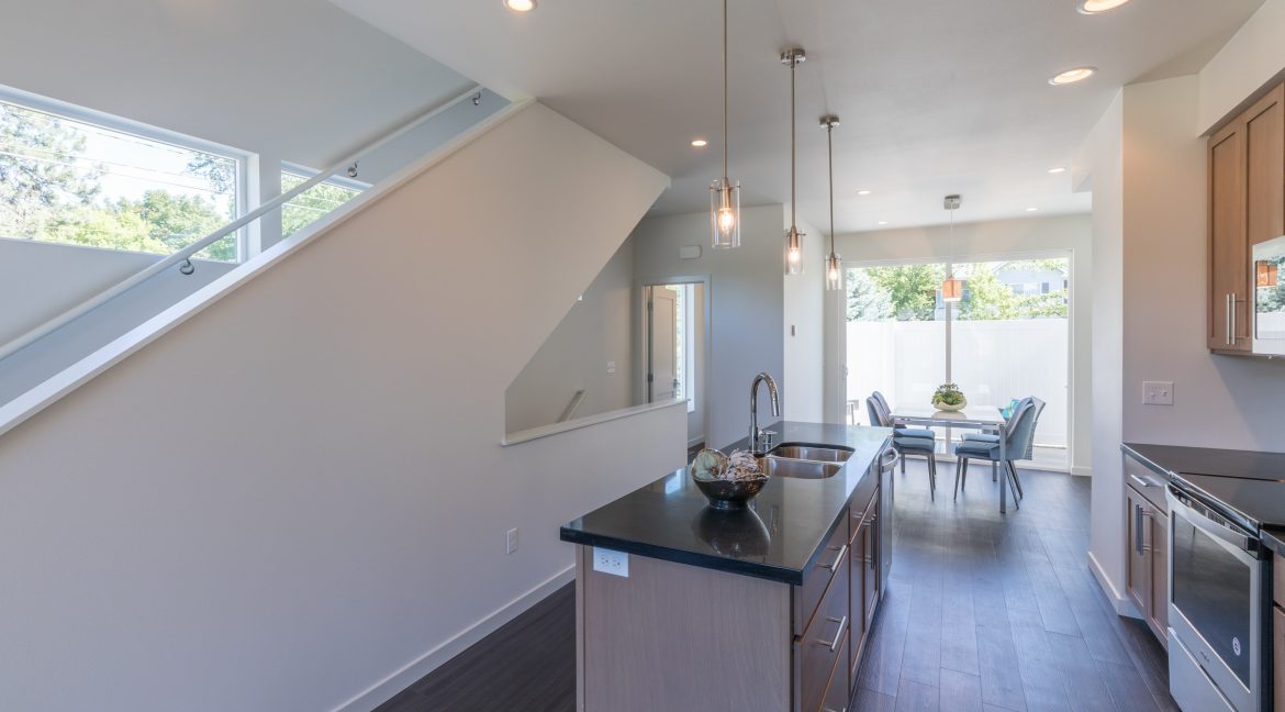 005_Kitchen
